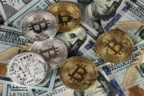 美元疲软与贸易战升级，金价上涨一度逼近3330关口